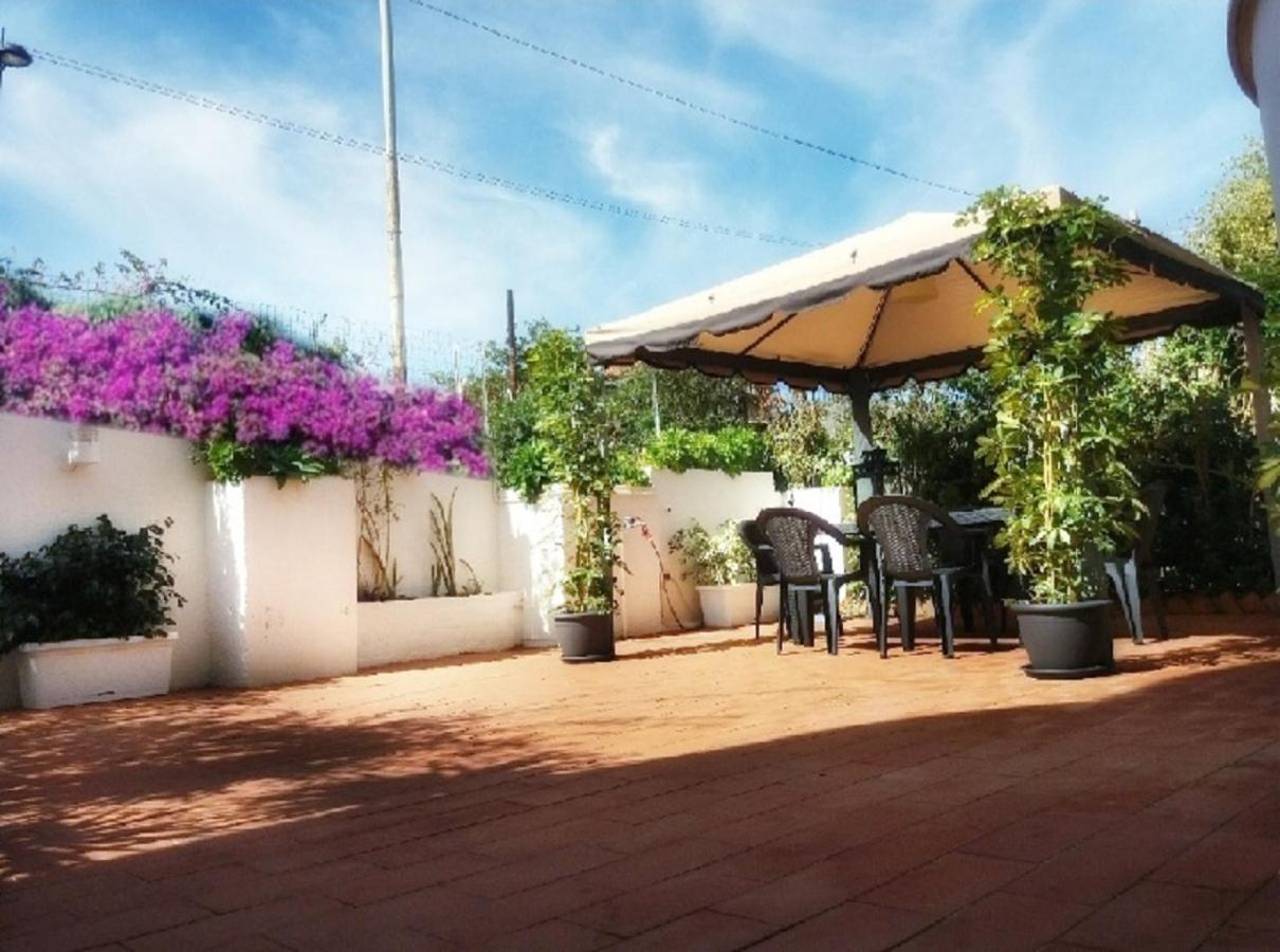 Villa Coral Mondello Palermo Eksteriør billede